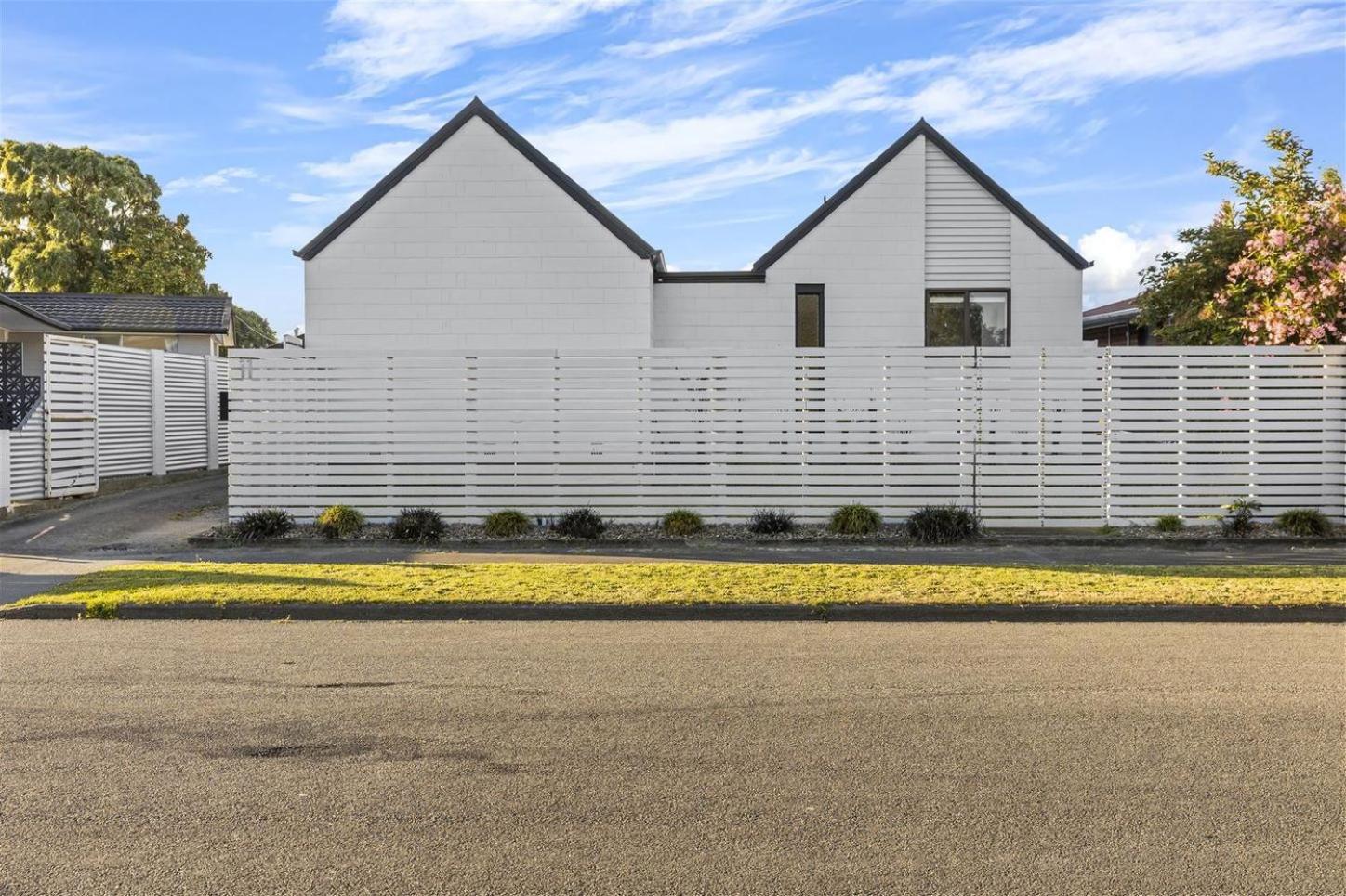 Beautiful House Near Everything! Christchurch Exterior foto